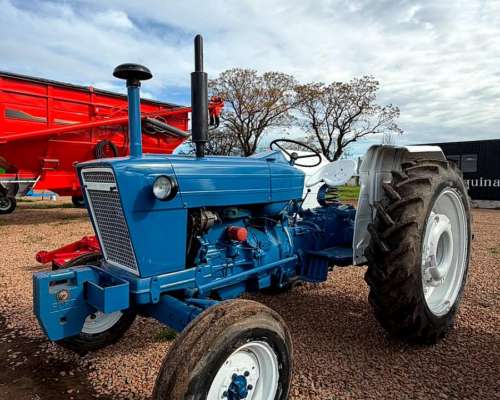 Ford 4600 1980 con 3 Puntos