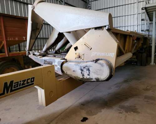 Plataforma Maicero Maizco Premium, 18 a 52, año 2009.