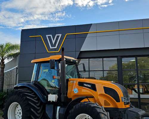 Valtra AR 220 - 2016 - con Piloto Trimble