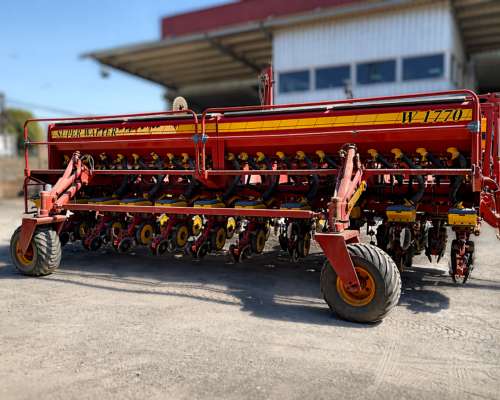 Sembradora Super Walter W1770
