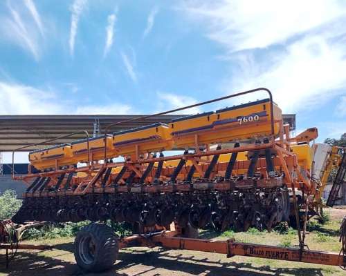 Sembradora Brazo Fuerte de 20 a 38.