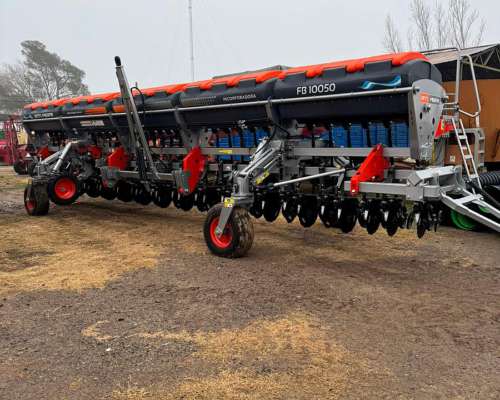 Fertilizadora Incorporadora BTI Agri FB 10050