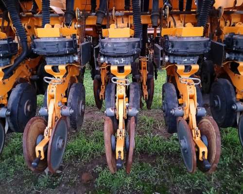 Sembradora MX MAX 33 a 21 Usada con Kit