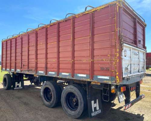 Acoplado Cerealero Helvética - año 1974 - Usado.