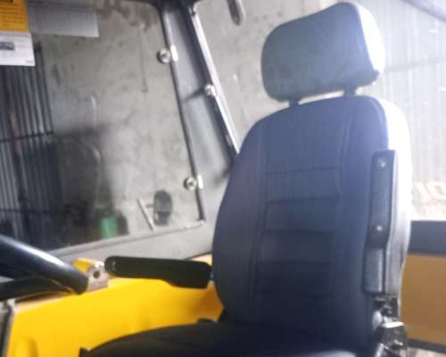 Tractor Pauny 280a 2012- 180hp - Piloto Trimble