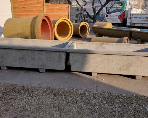 Pileta Bebedero Rectangular 750 Litros.