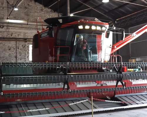 V 570 Doble Traccion con Draper de 30 Entrega Inmediata