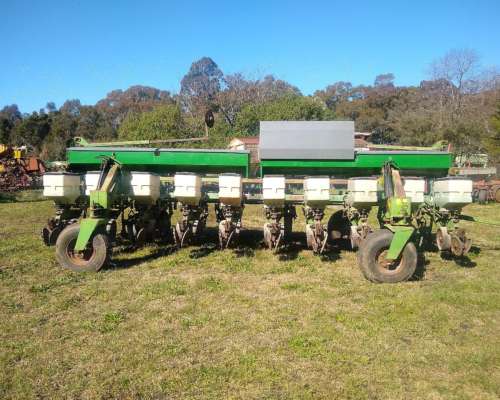 Sembradora Deutz de Maiz