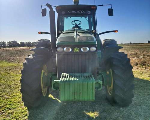 Tractor John Deere 8 340r año 2007.