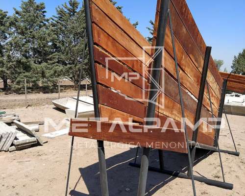 Cargador para Hacienda Fijo de Caño Petrolero y Madera