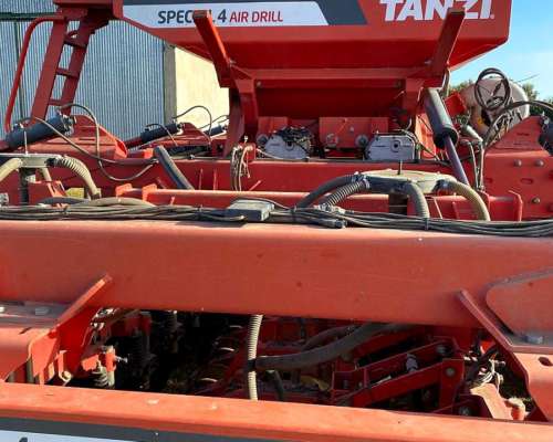 Sembradora Tanzi Special 4 AIR Drill 37 a 21