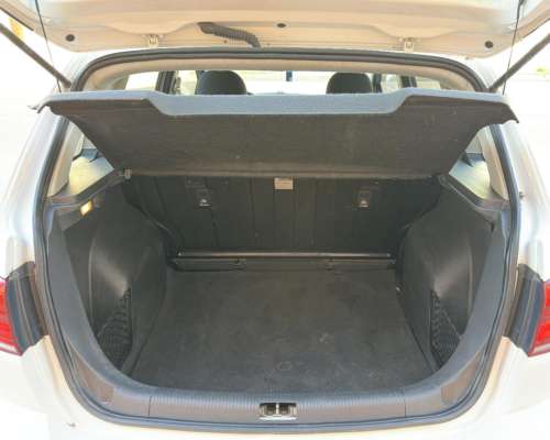 Liquido Volkswagen Suran 1.6 Imotion Highline 110cv AT.