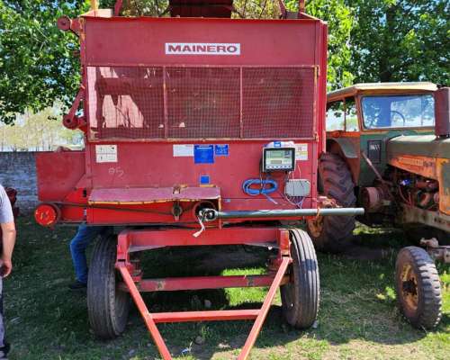 Carro Forrajero B-400 Mainero con Balanza Magris