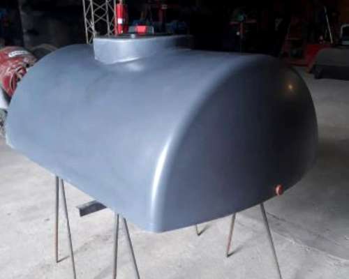 Tanque Plastico Media Caña 500 Lts Castellano