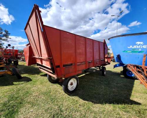 Carro Forrajero Mainero B 370 de 14 M3