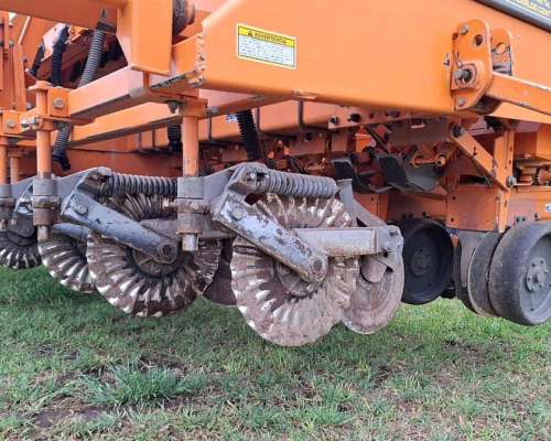 Sembradora Grano Grueso Agrometal 13-52