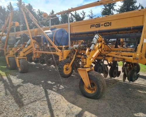 Sembradora Fabimag FG01 de 40 Lineas para Mani Neumatica