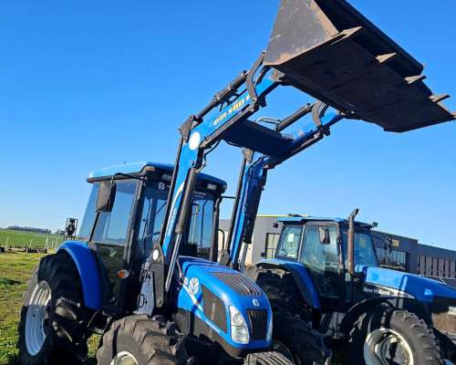 Tractor TD5.100 C/pala OM 500 Joystick año 2013 muy Buen EST
