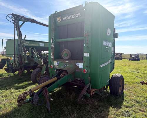 Rotoenfardadora Montecor 8520 Usada