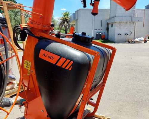Pulverizador Cañon Jacto AJ 401 3p - Tambo, Feed Lot, Mosca