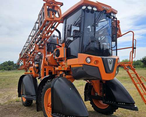 Pulverizador Jacto Uniport 2500 - 2500 Litros / 24 Mts