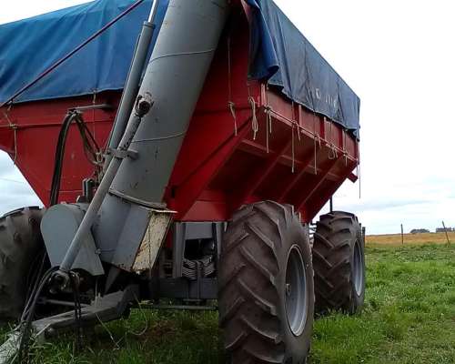Tolva Autodescargable Largo 4.00mts Ancho 2.30mts Alto 1.70m