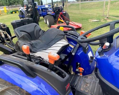 Tractor Farmtrac FT 35 HP 4X4