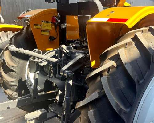 Valtra a 750 80 HP 4X4