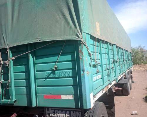 Acoplado Hermann Baranda Voocable 2007