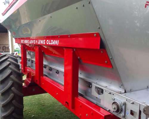 Fertilizadora de Arrastre F 6000 Serie 5