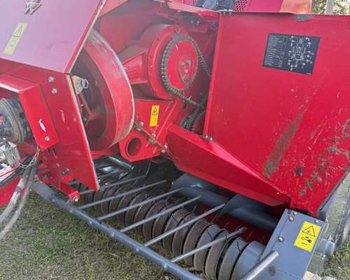 Enfardadora Massey Ferguson 1838