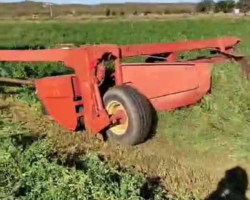 Segadora New Holland 1411 de Arrastre