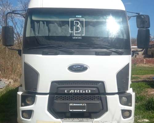 Ford Cargo 1722, Enganchado.