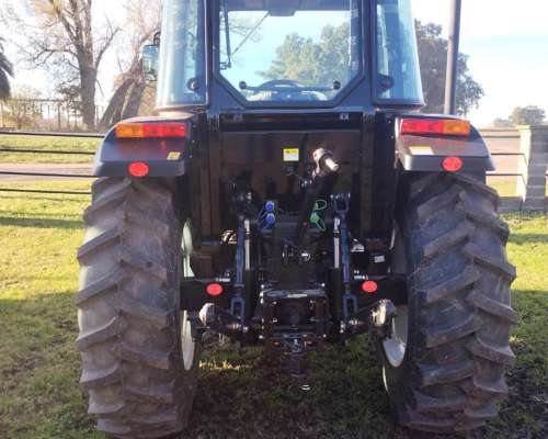Tractor YTO NF7047 (70hp) Nuevo
