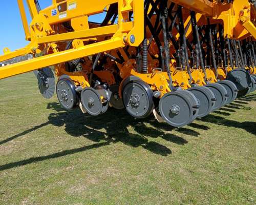 Sembradora Agrometal FX 33 a 21cm