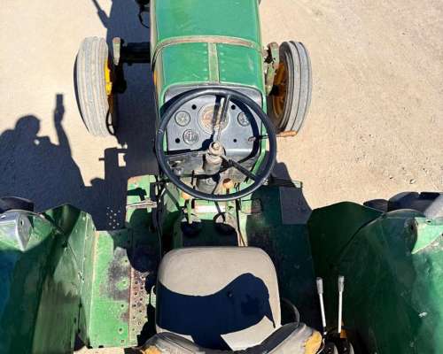 Tractor John Deere 2530 - 4X2 - sin Cabina
