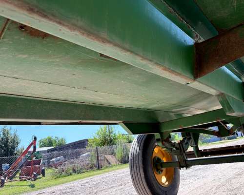 Tanque Gentili 8000lts con Bomba 12v muy Bueno 3464-562725