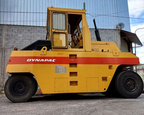 Compactador Dynapac CP271 9 Ruedas