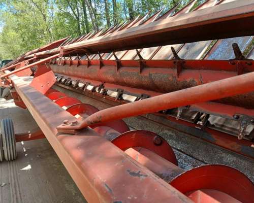 Girasolero Mainero 1035 de 12 Surcos a 0.70 Bandeja Angosta