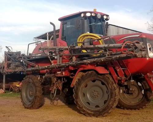 Pulverizadora Apache 3227. año 2013. 7200 Hs