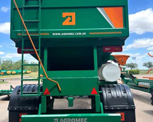 Acoplado Semillas y Fertilizantes Agromec C/A 22mil KLG