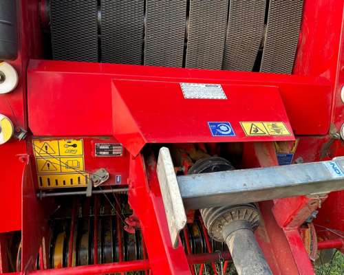 Rotoenfardadora Mainero 5877 Usada año 2022