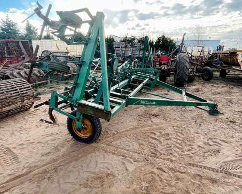 Carpidor Erca de 11 Rejas a 70 cm con Alas .