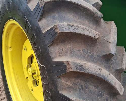 John Deere 2850 Usado