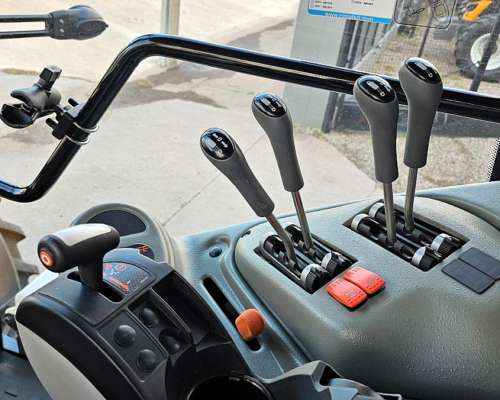 Valtra BT 210 - Unico con Michelin Radial