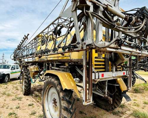 Pulverizadora Autopropulsada Pla MAP II 2700 año 2007.