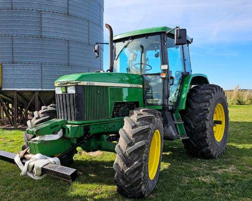 Tractor John Deere 7500