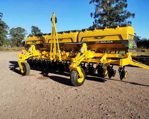 Fertlizadora Incorporadora Macar SR