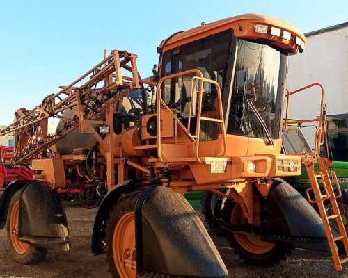 Jacto Uniport 2500 de 21 Mts de Ancho con 4 Cortes