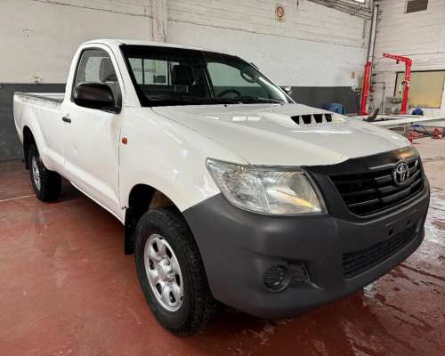 Toyota Hilux L/12 2.5 DC 4X2 TD DX Pack